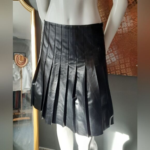 Joe Fresh Faux Leather Pleated Mini Skirt - Picture 7 of 11
